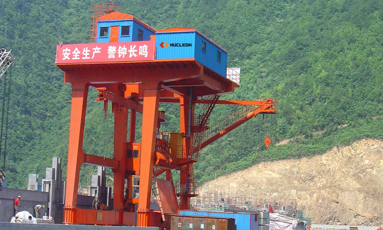 Dam Top Gantry Crane 4