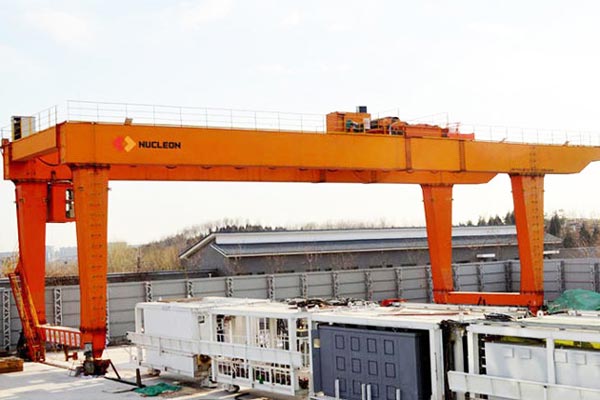 Gantry Crane for Shield